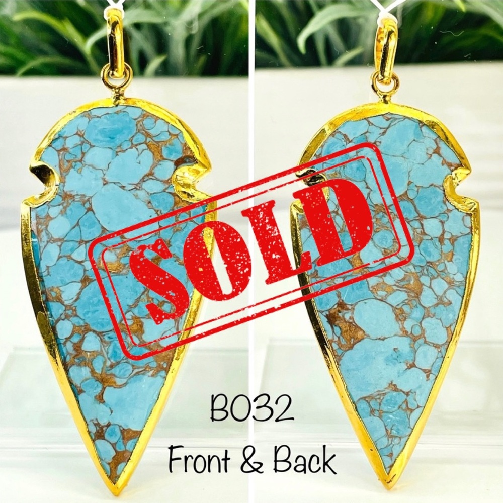 🌻 Last One…Faux Copper Turquoise Arrowhead Pendant - Picture 8 of 12